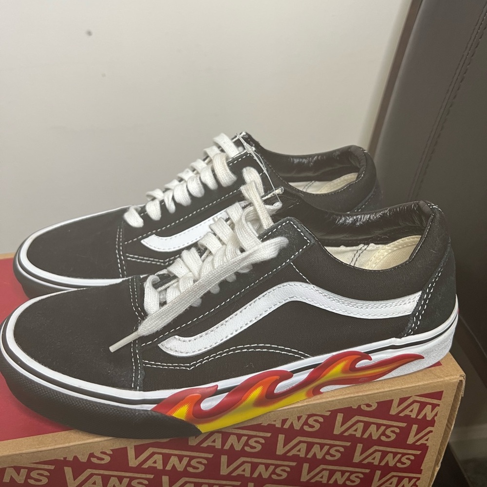 Old Skool Flame Shoe